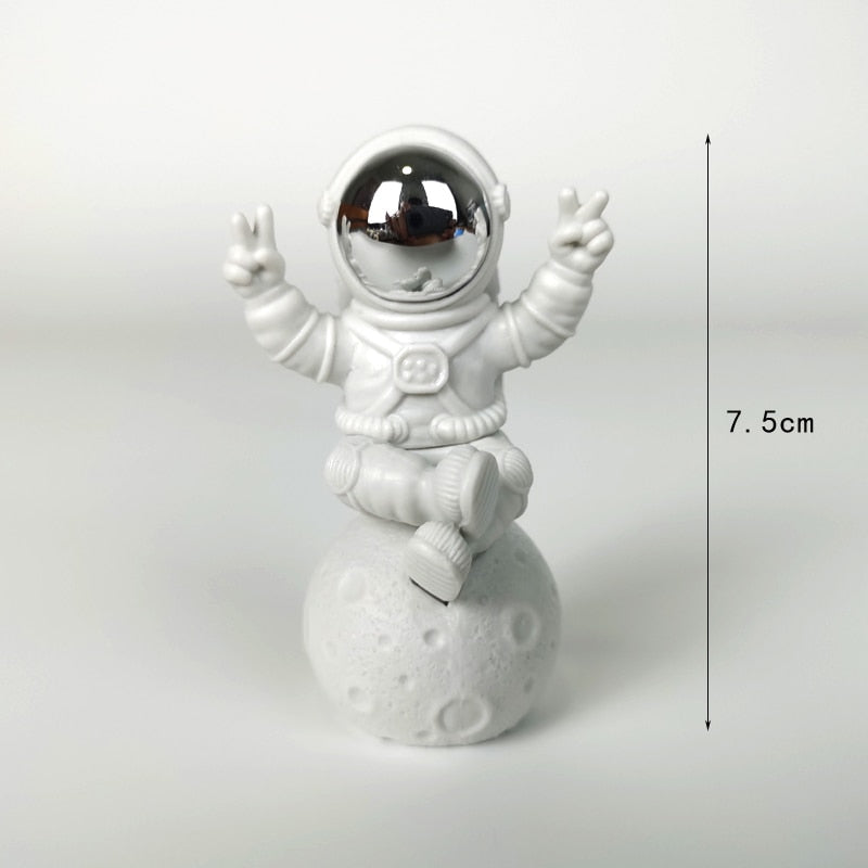 3PC or 4PC Astronaut Action Figures and Moon Resin Decor